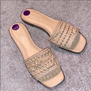 NWOB Marc Fisher square toe studded woven sandal